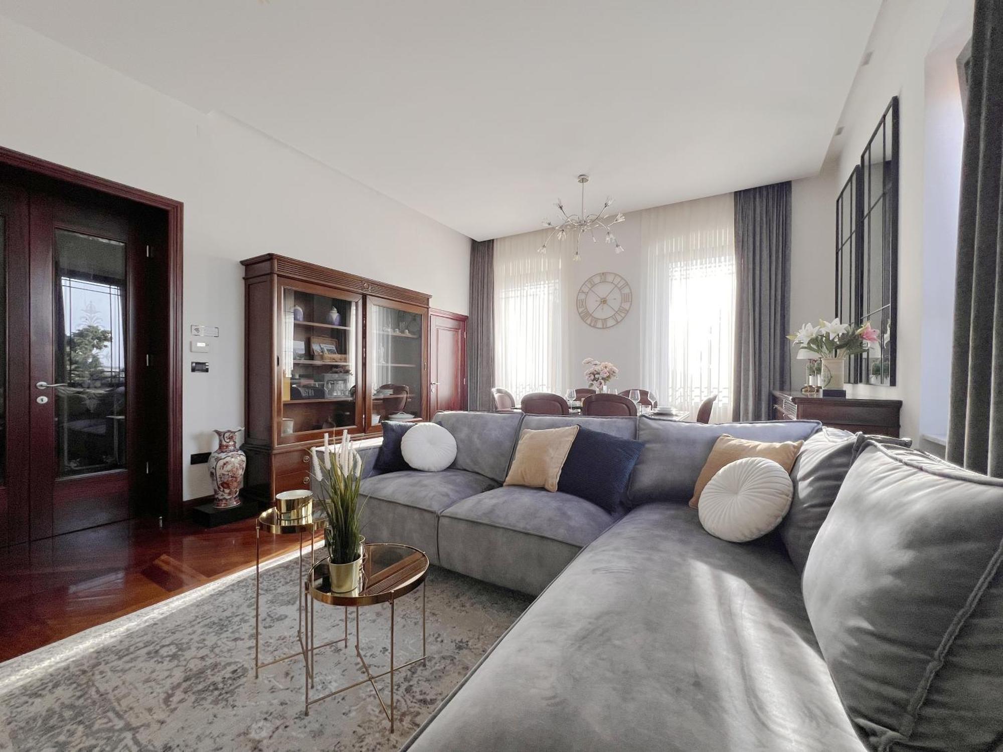 Apartment Jurina *